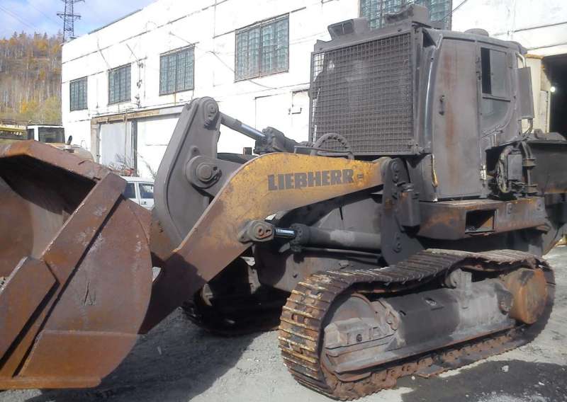 Гусеничный погрузчик LR 634 Litronic