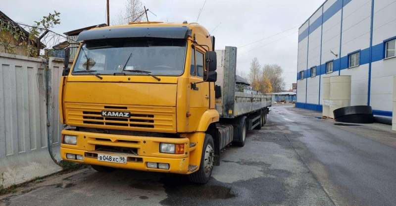 КамАЗ 5460 с полуприцепом, 2009