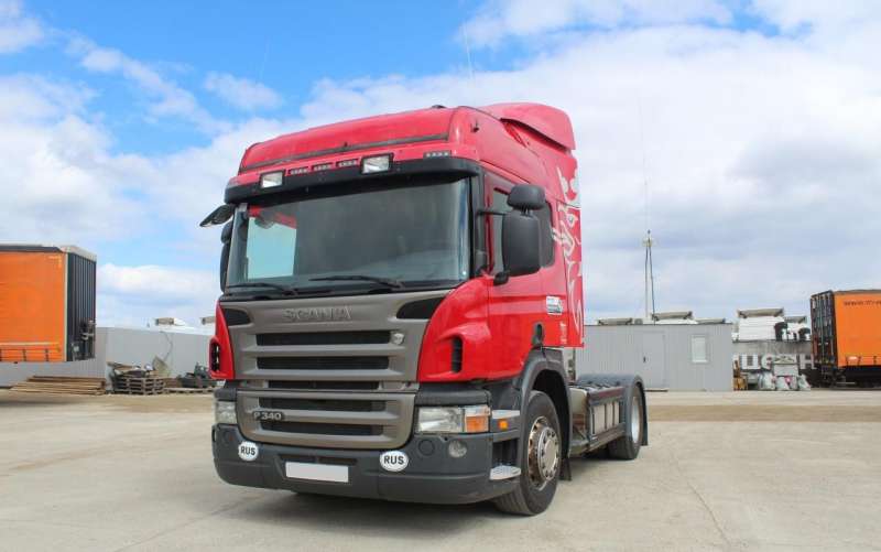 Тягач Scania P340 2011