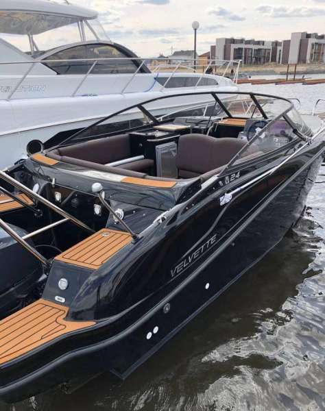 Каютный катер velvette 24 euphoria