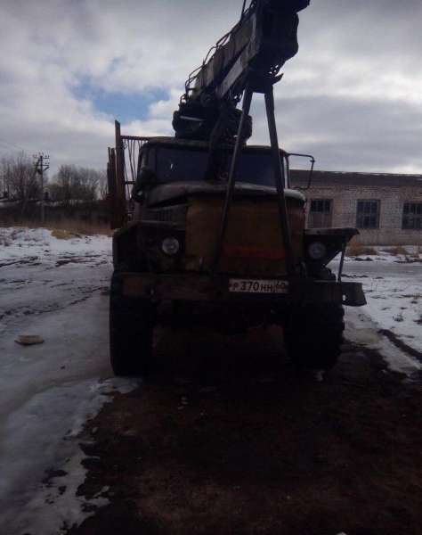 Продается Урал 375Е20Д( 236) с манипулятором
