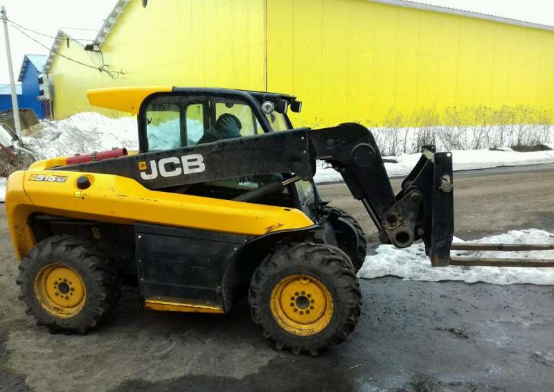 Телескопический погрузчик JCB 515-40