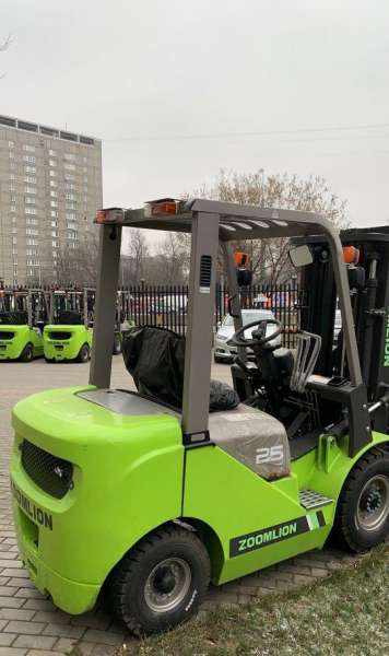 Вилочный погрузчик Zoomlion, грузоподъёмность 2,5