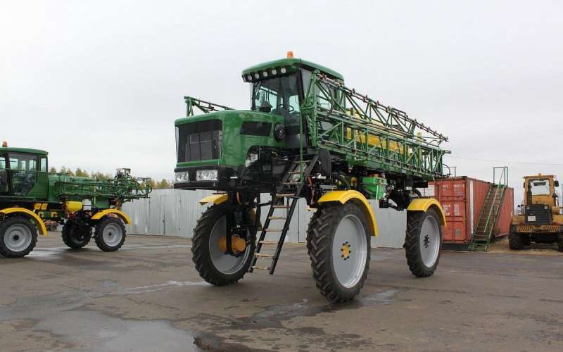 Опрыскиватель самоходный ос-4000М Барс