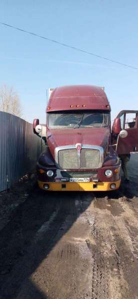 Kenworth T2000