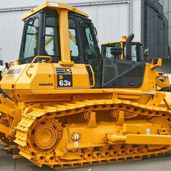 Запчасти бульдозеров komatsu d63e-12