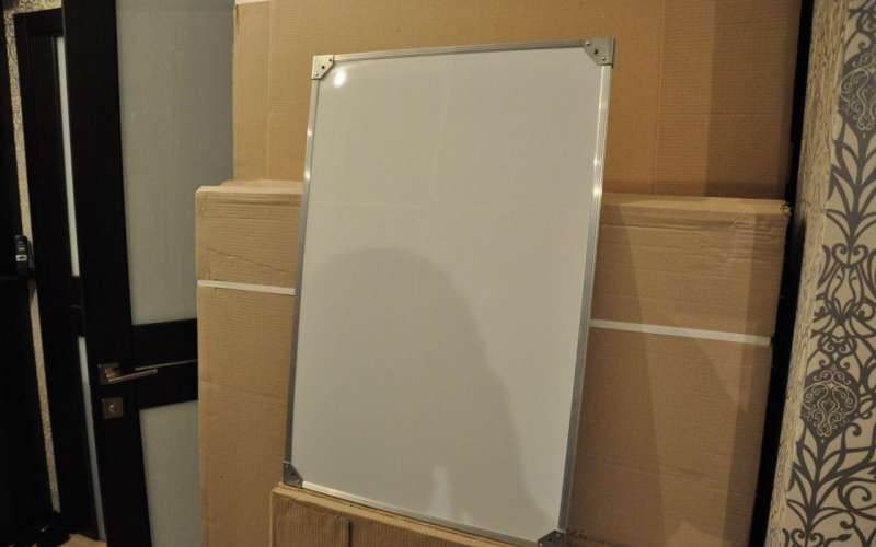 Доска магнитная 75х50 маркерная офисная Новая