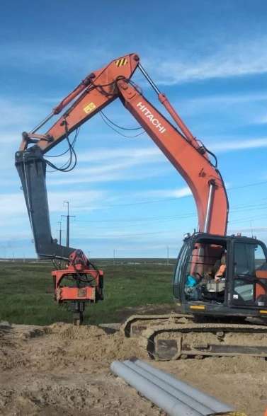 Гусек для экскаватора Hitachi ZX200