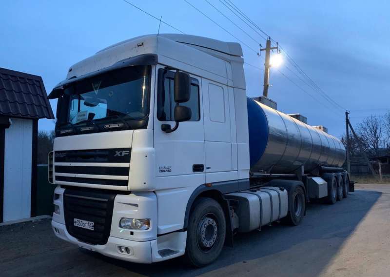 Продаю Тягач DAF XF 105 и цистерна бочка