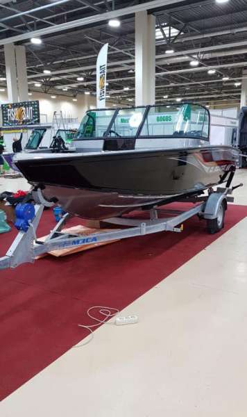 Катер Albakore 500 Fish