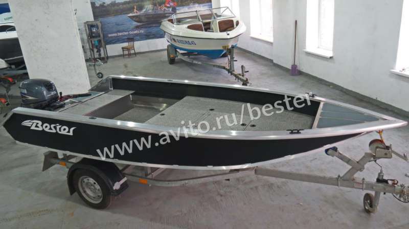 Алюминиевая лодка для рыбалки Бестер-450 румпель