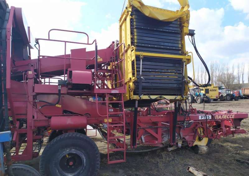 Кортофелеуборочный комбайн Палессе рт-25