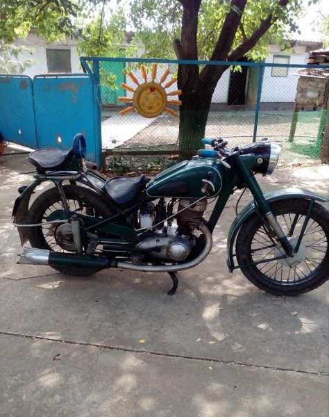 Мотоцикл иж 49