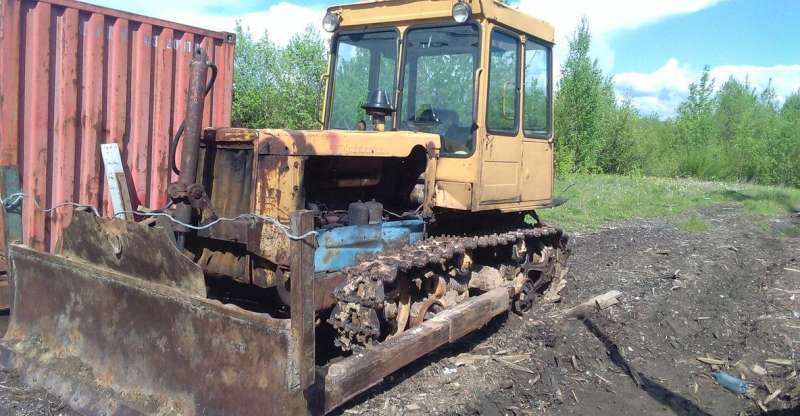 Трактор дт 75