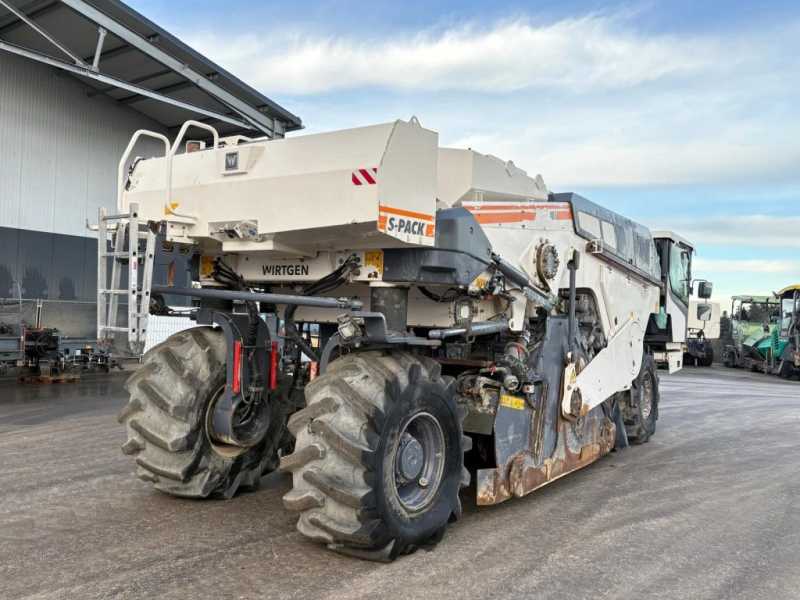 Ресайклер (рециклер) Wirtgen WR 240
