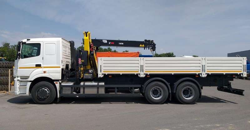 Кму камаз 65207-1002-87 (Евро-5) + hyva HB150 E2