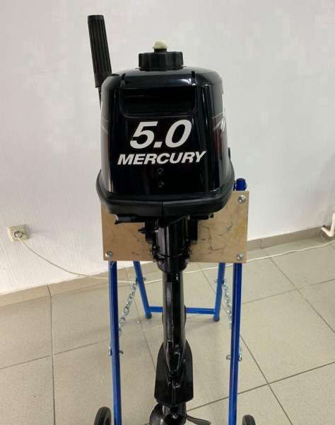 Лодочный мотор Mercury 5M б/у