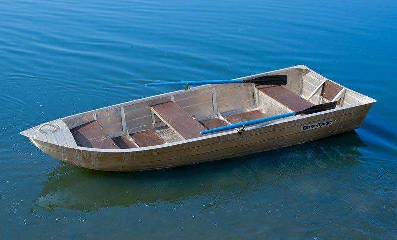 Лодка из алюминия Вятка Профи 32