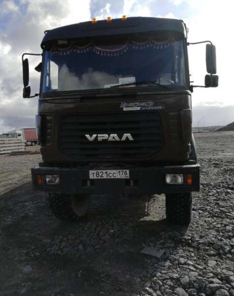 Седельный тягач Урал 44202