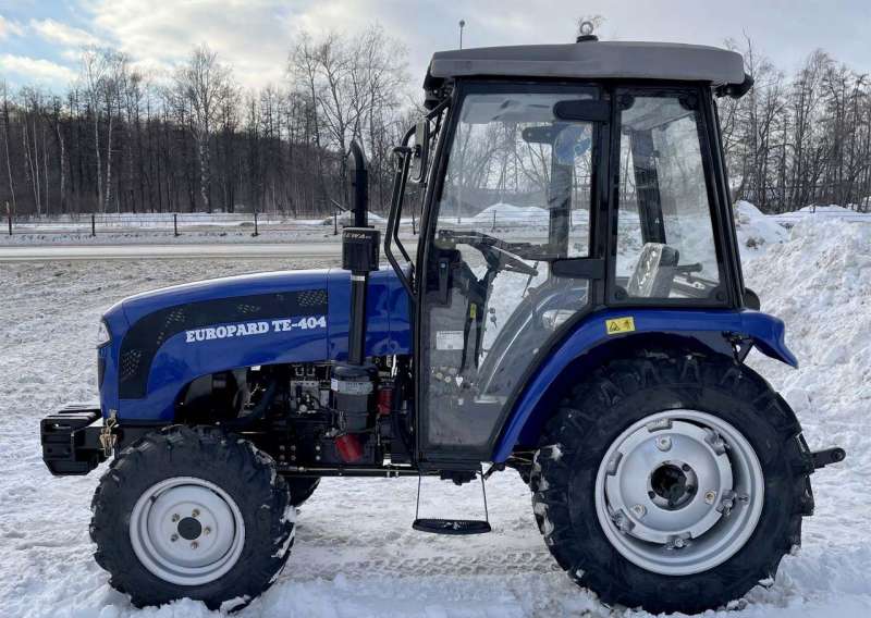 Трактор Europard 404 G2 с кабиной