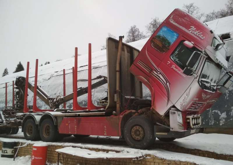 Вольво FH12 Сортиментовоз