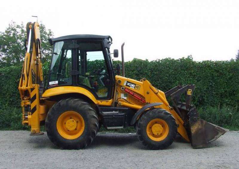 Ремонт бензобаков и радиаторов jcb