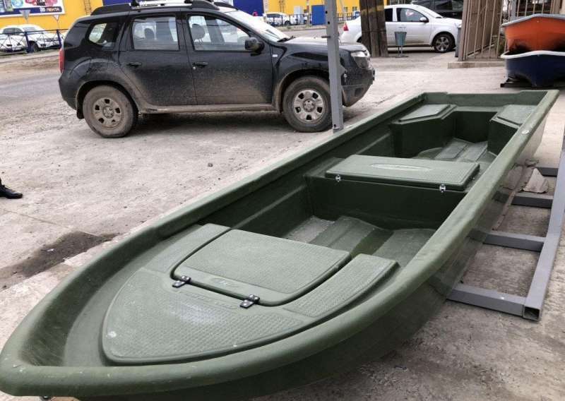 Стеклопластиковая лодка Riverboat 42