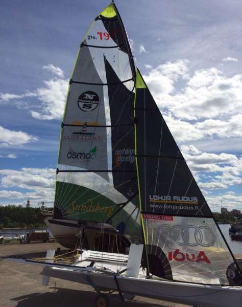 Швертбот 49er