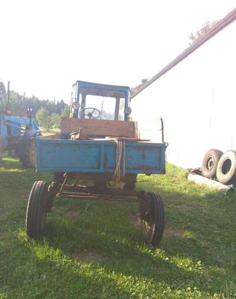 Продам трактор т16