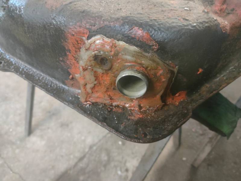 Ремонт бензобаков коррозийных в Санкт-Петербурге