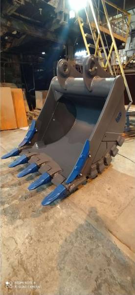 Скальный ковш PC300