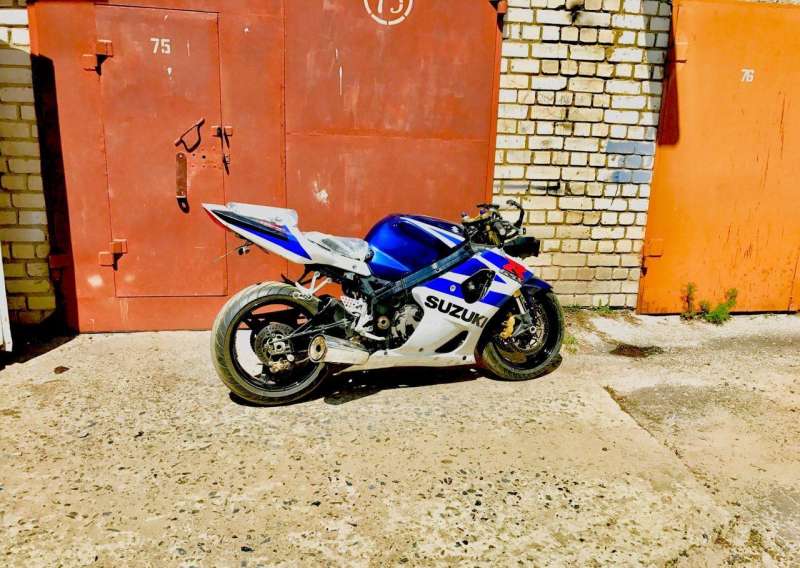 Suzuki gsx-r 1000 k4