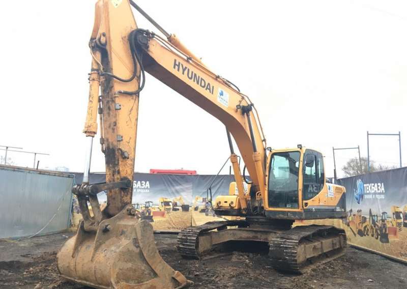 Hyundai r260lc 9s. Hyundai 260 LC-9s.