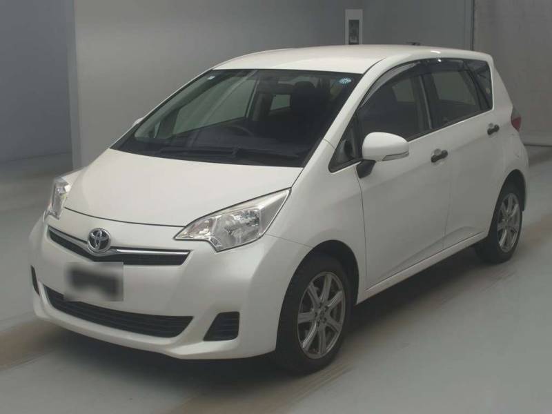 Toyota Ractis NCP125 X V Package 4WD пробег 104 т.км