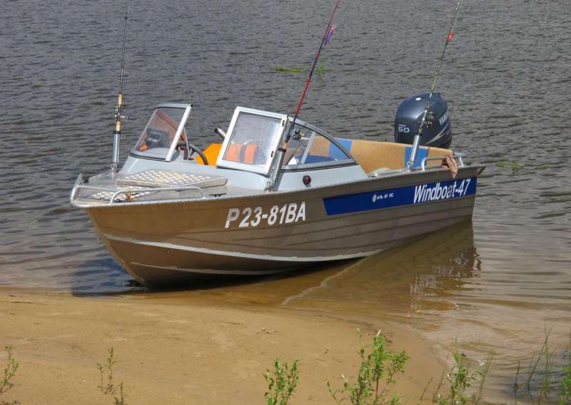 Лодка Windboat 47