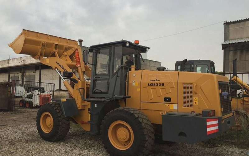 Фронтальный погрузчик Lonking LG833B