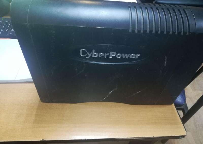 Ибп сyberpower CP1350eavrlcd