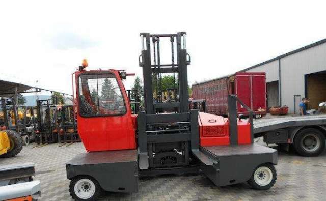 Многоходовой погрузчик combilift c5000
