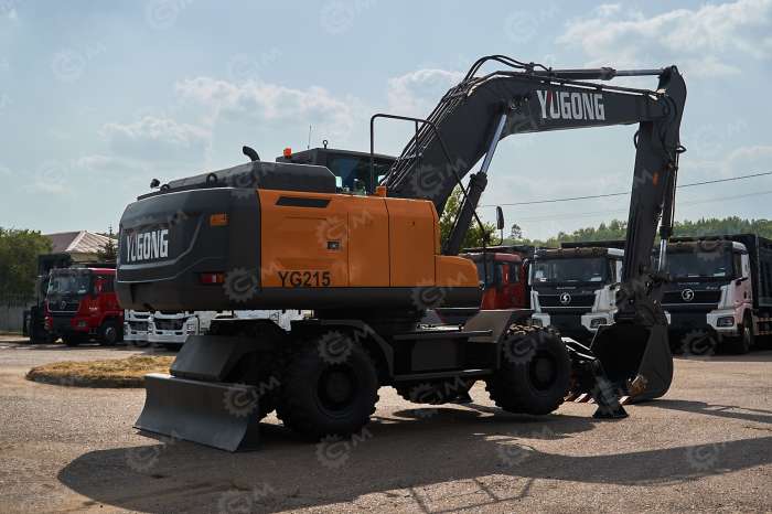Экскаватор колесный Yugon G YG215