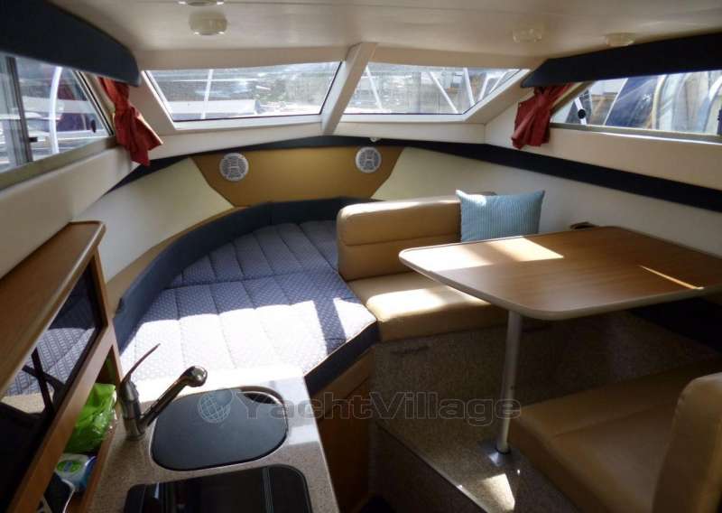 Bayliner 246 Discovery