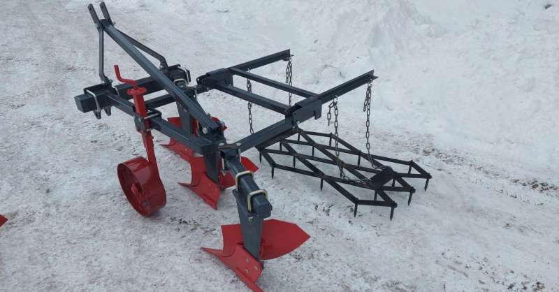 Плуг 2/3-корпусной "Ваш трактор"