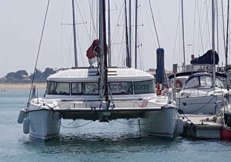 Продам катамаран aventura 37 space