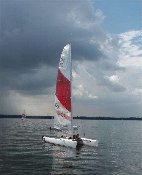 Катамаран topcat-K3 Streamcut