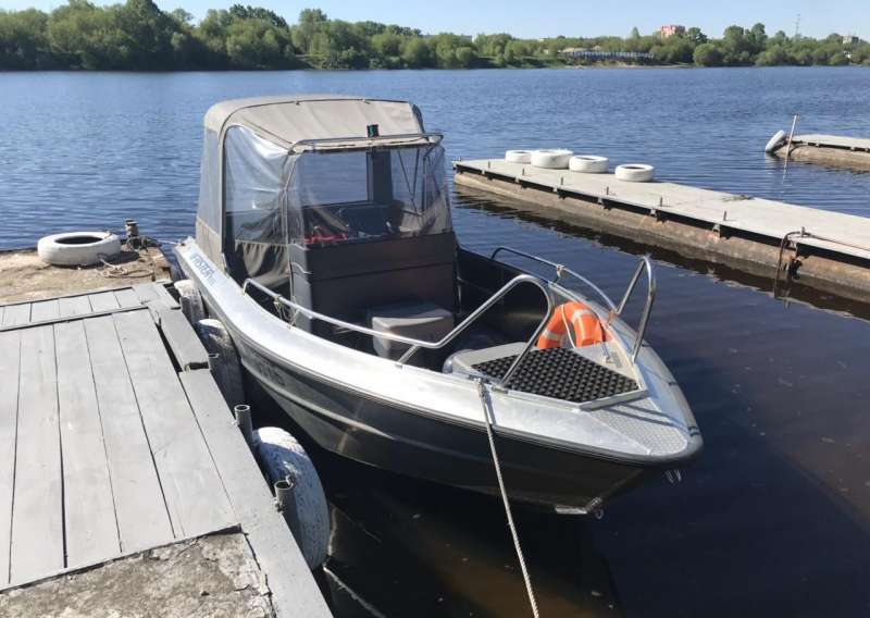 Катер Faster 555