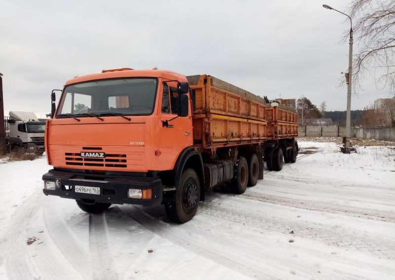 Маз сельхозник с прицепом