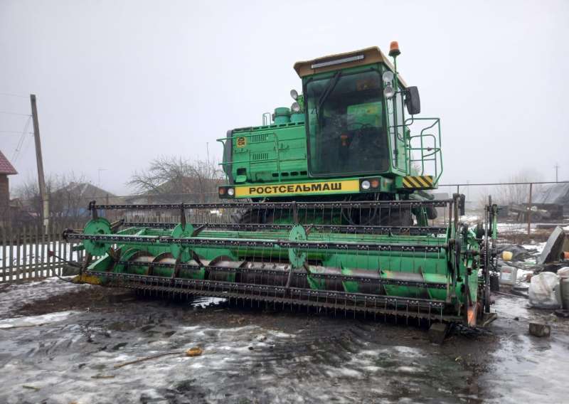 Комбайн Дон 1500Б