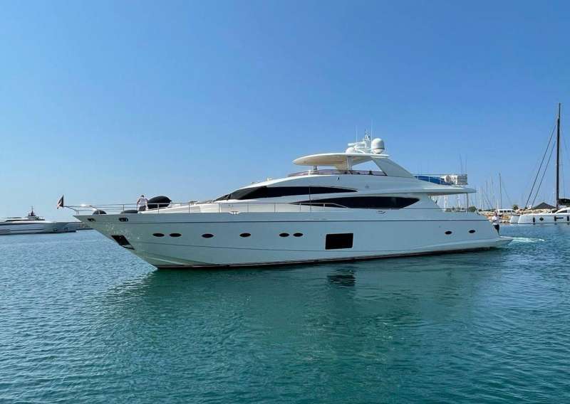Моторная яхта Princess 98 MY