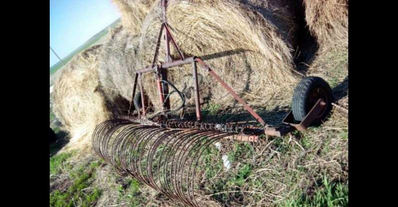 Прицеп тракторный СпецМаш 4,5 тонны