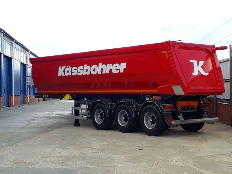 Новый самосвальный полуприцеп kassbohrer dl 32 м3