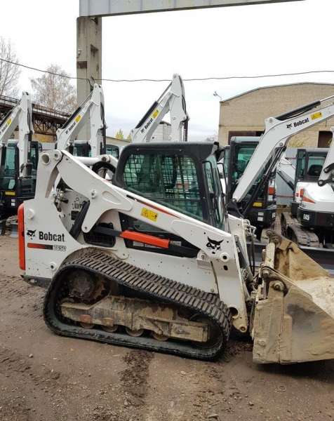Гусеничный мини погрузчик Bobcat T650 High Flow